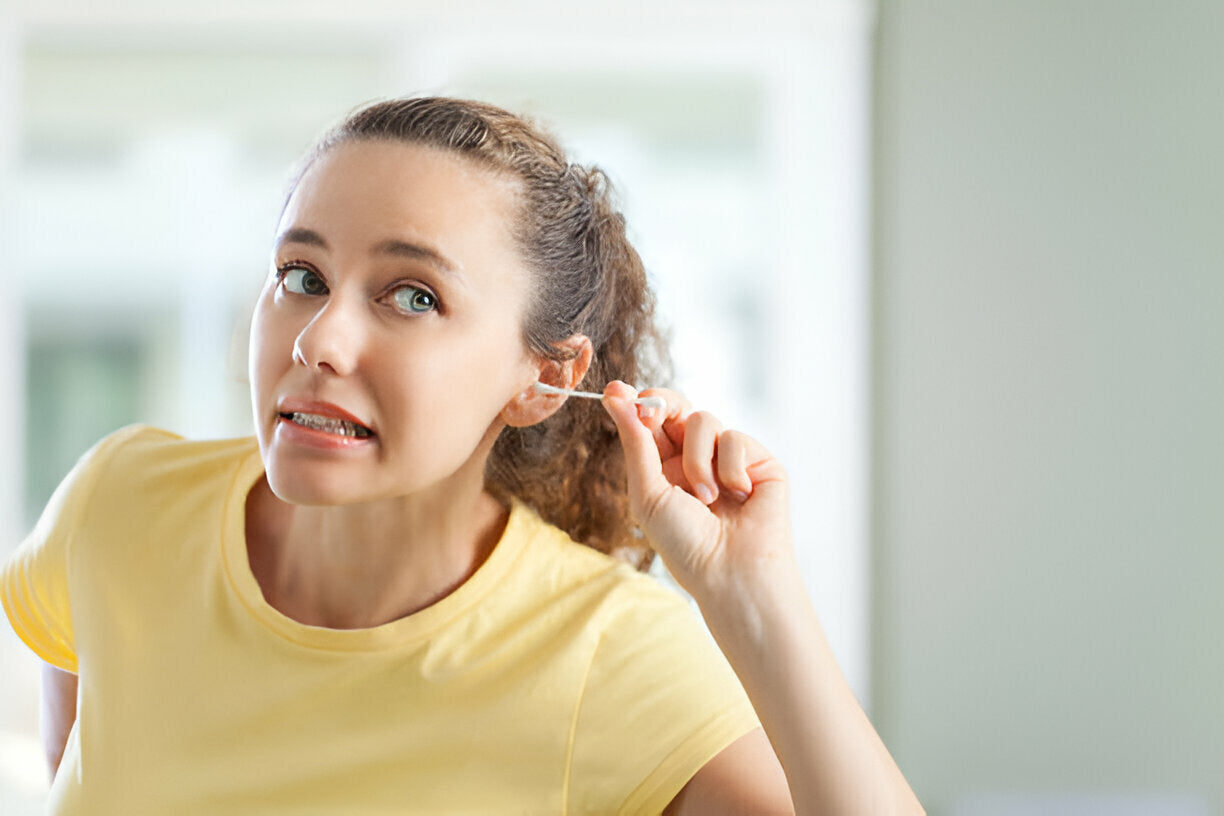 Mengapa Kita Memiliki Kotoran Telinga atau Serumen?