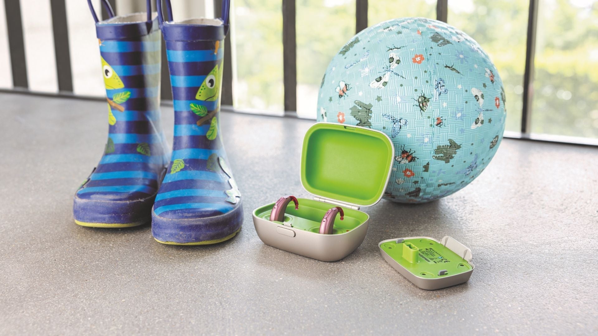 Phonak Sky: Alat Bantu Dengar Terbaik untuk Bayi dan Anak-Anak