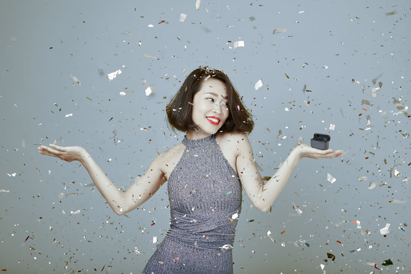 Rasakan Pendengaran Lebih Baik di Tahun Baru dengan Alat Bantu Dengar SOUNDLIFE